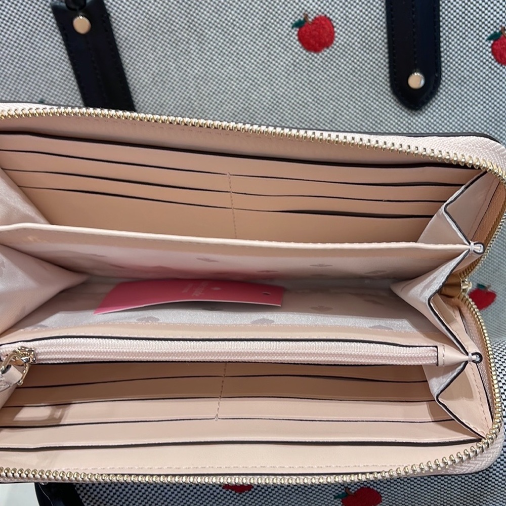 Kate Spade Honeycrisp Red Apple Continental Wallet
Pink Multi - Picture 12 of 16